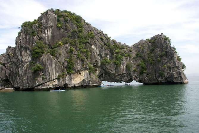 Full-Day Halong Bay Tour Including Kayaking from Hanoi - Heaven Palace Cave: Stalactites, Stalagmites, and Colored Lights