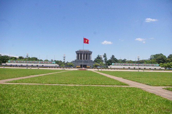 Full-Day Hanoi City Tour - Ho Chi Minh Complex: mausoleum area, museum, and the pond house