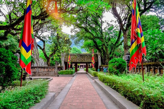 Full-Day Hanoi City Tour with Hidden Local Life Experience - Tran Quoc Pagoda on West Lake: Calm Finish With Old Roots