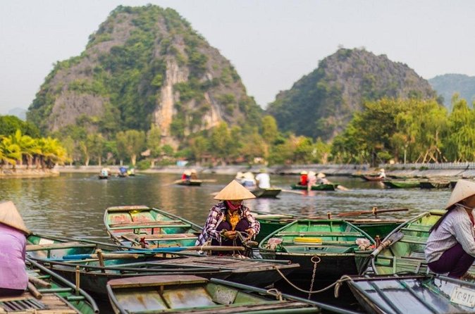 Full Day Hoa Lu Tam Coc Excursion from Hanoi by Limousine - Stop 2: Hoa Lu temples of the Dinh & Le Dynasties