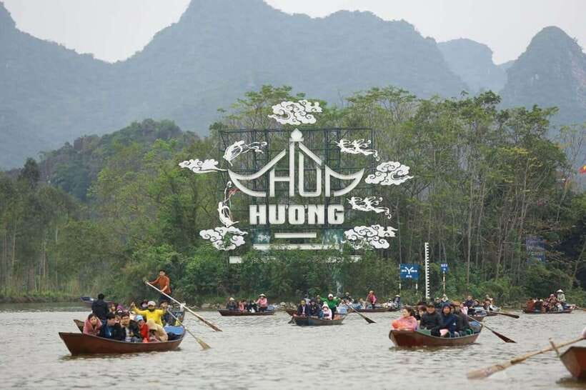 Full-Day Perfume Pagoda Group Tour - Heading back to Hanoi: timing that feels manageable
