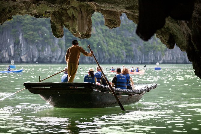 Full Day Tour Halong Bay on Premium Cruise Starting from Hanoi - Hanoi to Ha Long: limousine pickup and the port rhythm