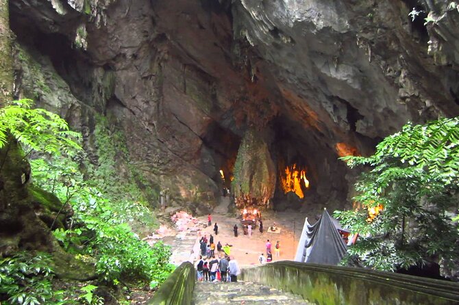 Full Day Tour to Perfume Pagoda with Traditional Boat Ride - Group size, guide style, and the day’s pace