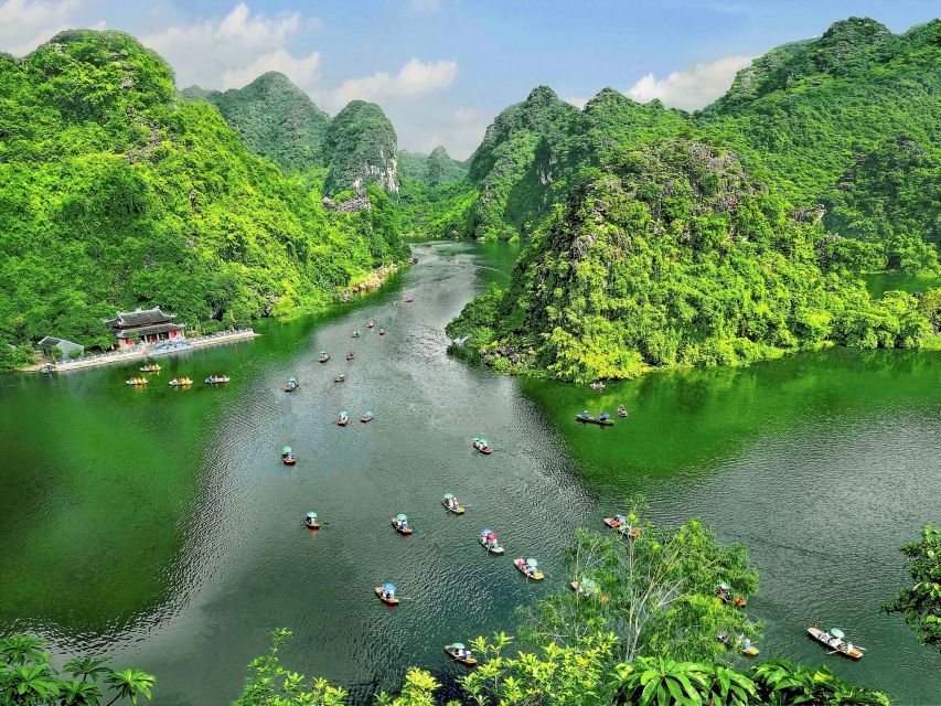 Full Day Trang An, Bich Dong Pagoda, Biking & Family Visit - Trang An Eco Complex by sampan: caves, temples, and the Sao Khe River