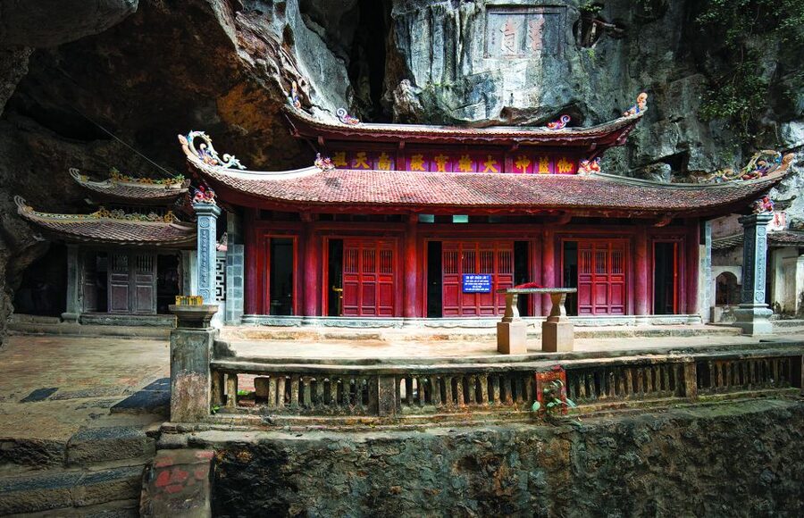 Full Day Trang An, Bich Dong Pagoda, Biking & Family Visit - Price and value: what $68 includes—and what you may still pay