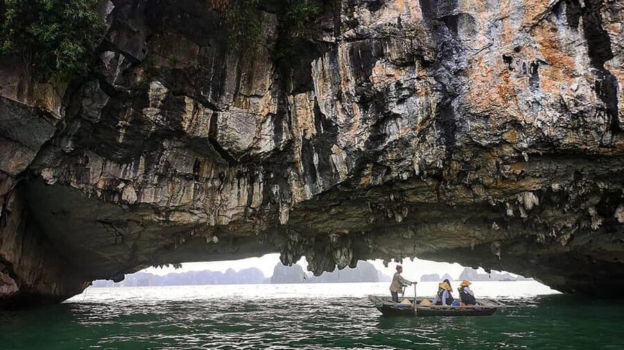Ha Long 1 Day Luxury Small Group & Kayaking - Titop Island: Swim, Hike, and Get the Bay Views