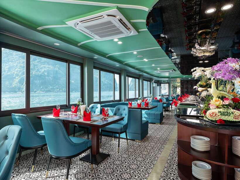 Ha Long & Bai Tu Long bay cruise wt Kayakking & buffet lunch - Sunset tea party on the return cruise: included, pleasant, and not too long
