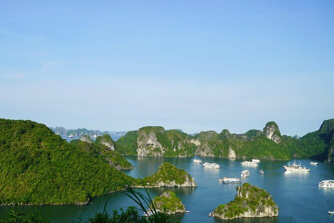 Ha Long Bay 1 Day Joined Luxury Tour - The Cruise Comfort: Jacuzzi Pool and Sunset Party Time