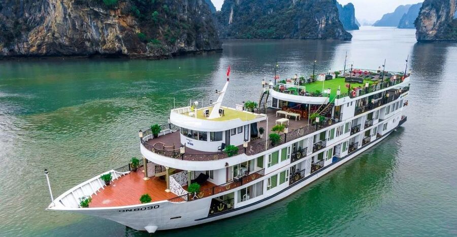 Ha Long Bay: Luxury Cruise 2-Day With All Activities & Guide - A 2-day luxury cruise built for both action and downtime