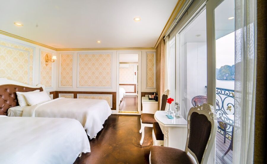 Ha Long Bay: Luxury Cruise 2-Day With All Activities & Guide - Food and timing: lunch, dinner, cooking class, brunch, and how it feels