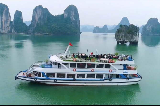 Ha Long bay Luxury cruise Day Trip - Why a Ha Long Bay cruise day trip works when time is tight