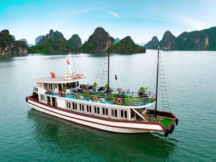 Ha Long Bay Small Deluxe Cruise Day Trip With Kayak & Lunch - Halong International Cruise Port: where the day really starts