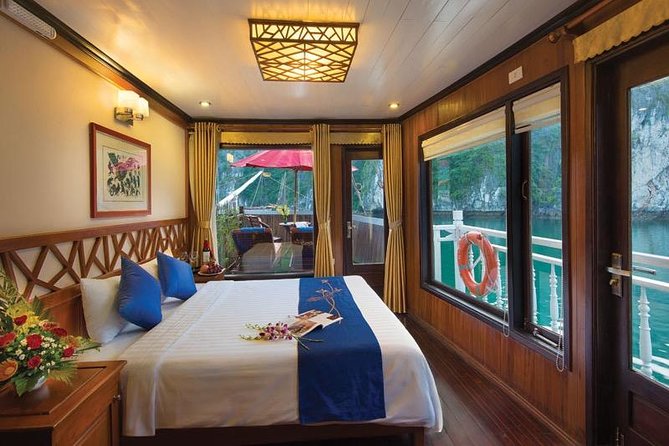 Ha Long bay tour in Middle 3 star cruise - Getting to Tuan Chau: the start point that keeps your day sane