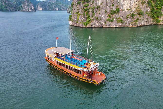Ha Noi - Cat ba island - Lan Ha Bay - Kayaking 1 Day - A One-Day Pass To Cat Ba and Lan Ha Bay From Hanoi