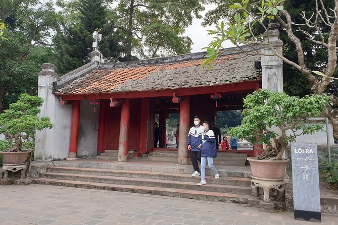 Ha Noi Exclusive City Tour Full Day (1D) - Temple of Literature: the day’s cultural reset