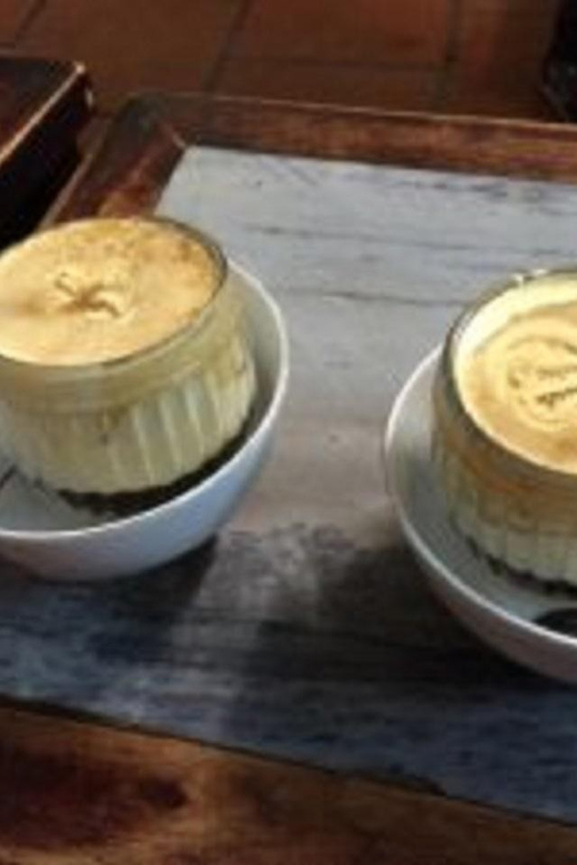 Ha Noi : Small Group Hanoi Street Food Tour - Starting in Hoan Kiem: finding 41 Lương Văn Can and getting your bearings