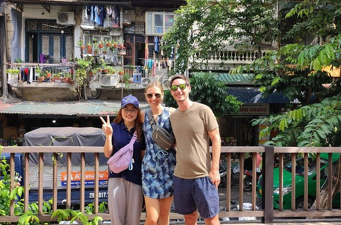 Half Day Hanoi Old Quarter Private Walking Tour in Vietnam - Dền Ngọc Sơn and How the Temple Fits the Lake View
