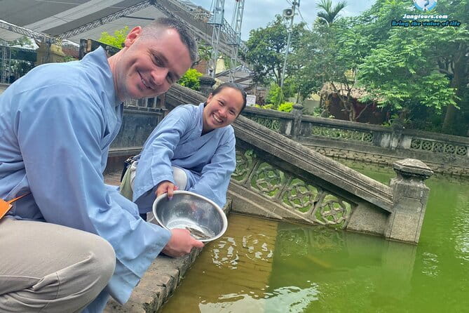 Half-Day Mindfulness Meditation Retreat in Hanoi - Gifts, farewell, and what you can carry forward