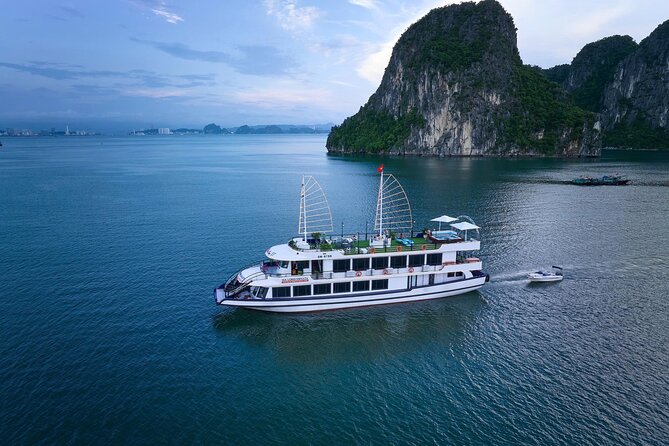 Halong 5star Cruise Day Trip: Buffet Lunch, Jacuzzi & Kayaking - Key points before you commit