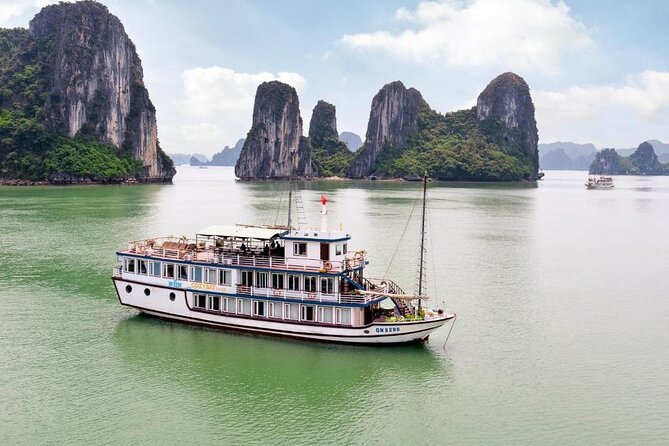 Halong Bay 2 Day Cruise Including Transfer from Hanoi - Titop Island: swim, hike, then cool off later