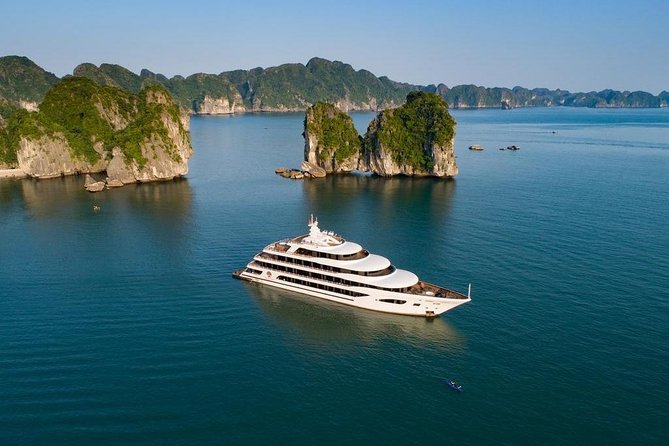Halong Bay 2 Days 1 Night Cruise - Why an overnight Halong Bay cruise is the smart move