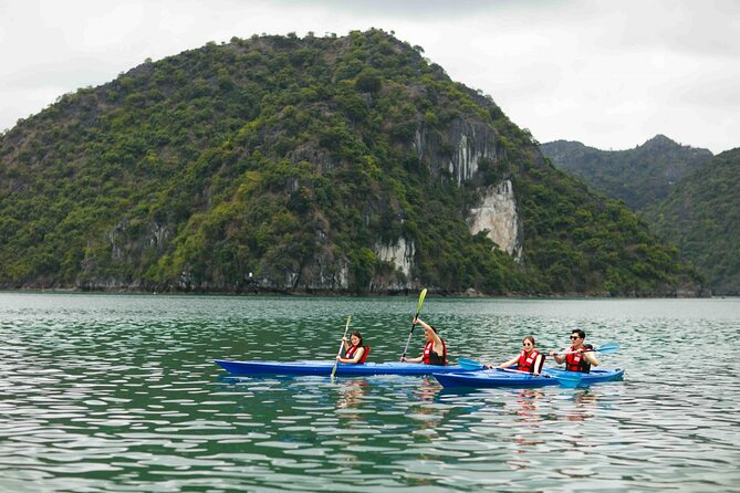Halong Bay 3-day trip with Luxury Cruise - Meals and the onboard feel: food counts on a 3-day cruise