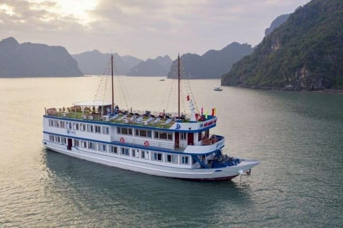 Halong Bay Cruise 2 Days 1 Night with 4 Star Luxury - Day 1 in Lan Ha Bay: From Hanoi Pickup to Da Chong Islet Views