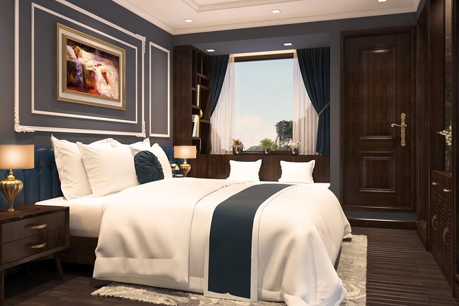 Halong Bay Cruise 2Day/1Night 5 Star Cruises All Included - Day 2 starts early: sunrise tai chi and the light breakfast