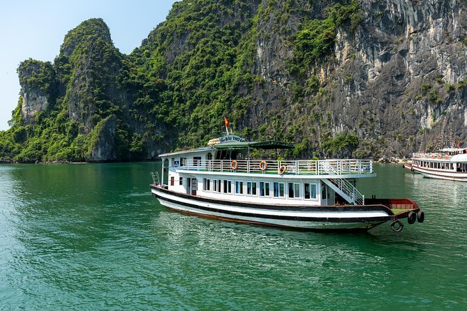 Halong Bay Cruise Day Trip: Titop island, Surprise cave, Swimming, Kayaking - What the onboard lunch actually means for your day