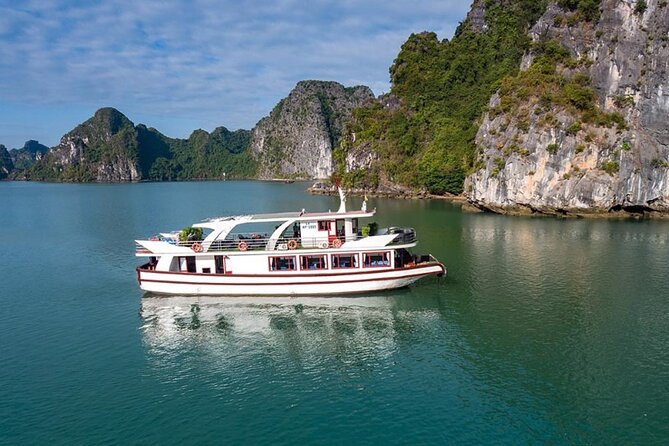 Halong Bay Cruise Luxury Full Day Tours - Kayaking and optional activities: how to make the day feel less like a checklist