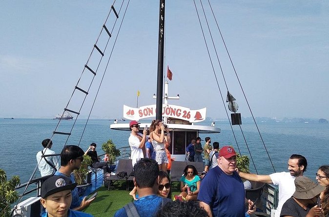 Halong Bay Cruise Tour from Hanoi with Kayak Adventure - The guide matters: professional English support and real pacing