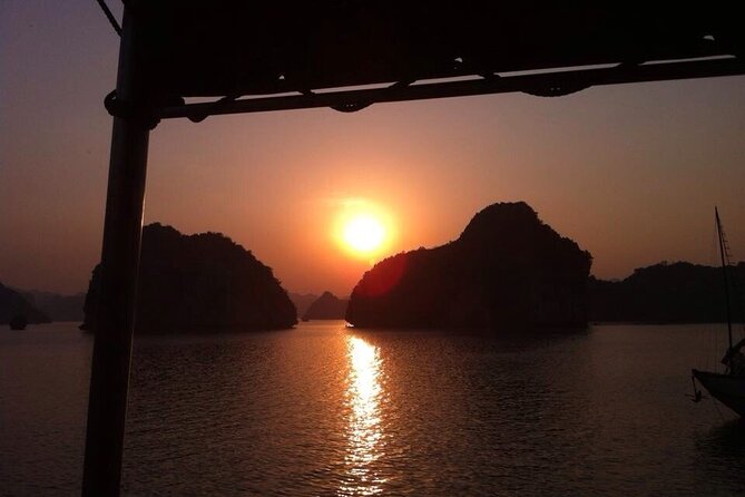 Halong Bay Cruise With Cave, Kayaking, Swimming - Buffet Lunch - Price and what $61 buys you (and what it doesn’t)