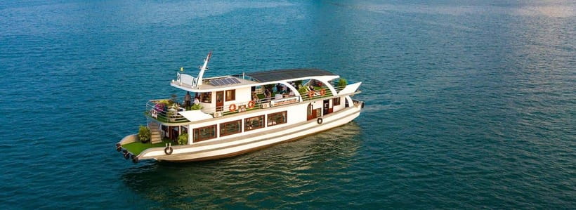 Halong Bay Cruise with Lunch - The UNESCO views: what you’re really paying for
