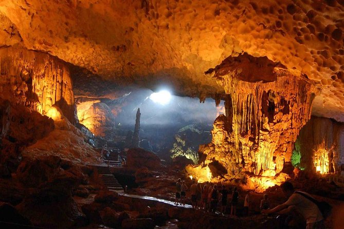 Halong Bay Day Cruise to Sung Sot Cave and Ti Top Island from Hanoi - Sung Sot Cave (Amazing Cave): what to expect in that 1-hour visit