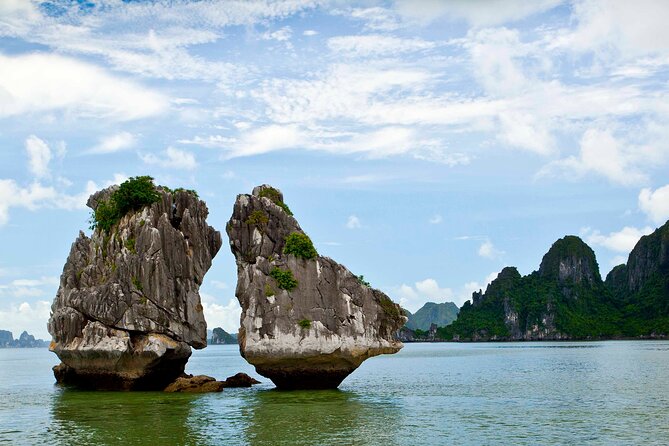 Halong Bay day cruise with Cave, Kayaking and Swimming on highway - The boat day schedule: how the timing keeps you from feeling rushed