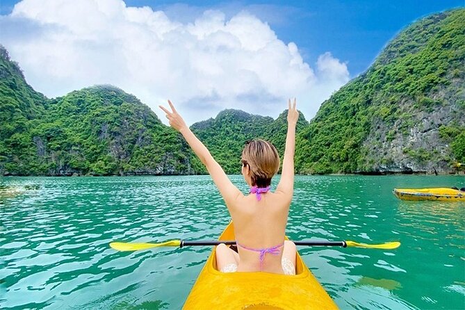 Halong Bay Day Tour 6Hour Deluxe Cruise Limousine Bus Small Group - Tuan Chau Island: lunch with a bay-facing start