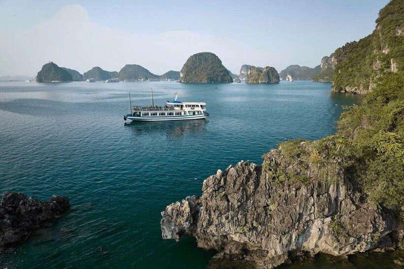 Halong Bay: Full-Day 4-Star Experience with Kayaking - From Hanoi Old Quarter to Sun World Cruise Port: start smart