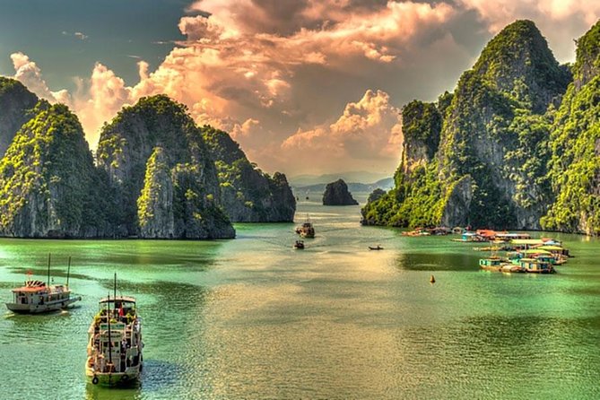Halong Bay Full Day Tour with All-Inclusive: Boat, Kayak, Island, Cave and Lunch - How this Halong Bay day tour fits together