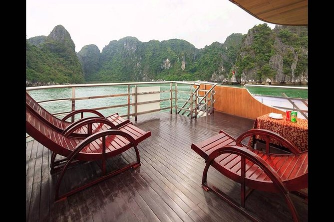 Halong Bay Full Day Tour with All-Inclusive: Boat, Kayak, Island, Cave and Lunch - Titop Island: stretch your legs, then get back on the water