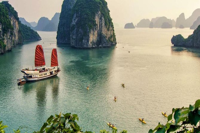 Halong Bay Full Day with Kayaking, Hiking viewpoint, Cave - Deluxe To Luxury - What the Guide Adds: The Difference Between Seeing and Understanding