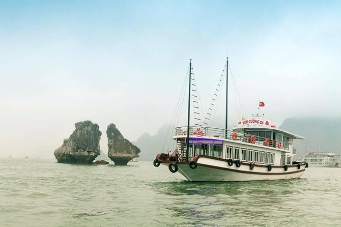 Halong Bay Islands and Caves: Full-Day Tour from Hanoi - Kayaking: the active choice (and why it’s worth it)