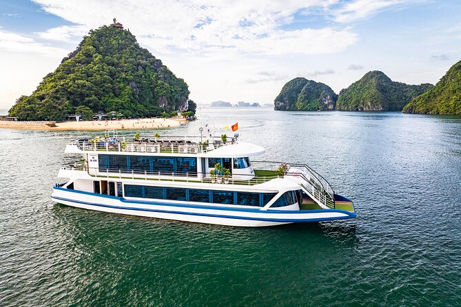 Halong bay Luxury Cruise Day Trip: Buffet lunch & Limousine bus - From Hanoi to Halong Bay: the timing that makes or breaks the day
