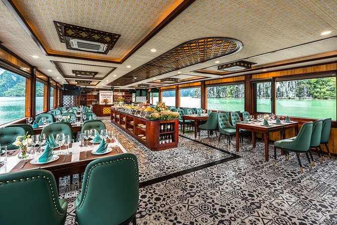 Halong bay Luxury Cruise Day Trip: Buffet lunch & Limousine bus - Surprise Cave (Hang Sung Sot): why this stop is worth the morning grind