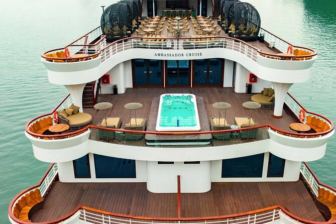 Halong Bay Luxury Dinner Cruise - Ambassador - Fireworks at 20:30 on the sundeck: plan your timing