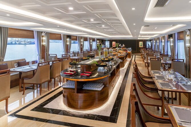 HALONG BAY LUXURY IRIS CRUISE DAY TRIP-BEST SELLER: Kayak, Music - Sunset onboard: live singer, pianist, DJ, plus canapés