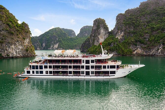 Halong Bay Shore Excursion: Full Day Cruise Tour from Cruise Port - Practical Tips: Comfort, Clothes, and Photo-Smart Timing