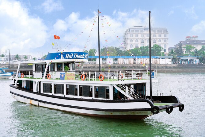 Halong Bay Standard Day Tour with Expressway Transfer from Hanoi - 6 Hours on a Traditional Junk Boat (and What It Really Gives You)