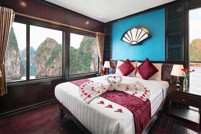 Halong Bay Tours 2 Days 1 Night on 5 Star Cruise (BEST CHOICE) - Surprise Cave vs. Hang Luon Cave: two different kinds of wow