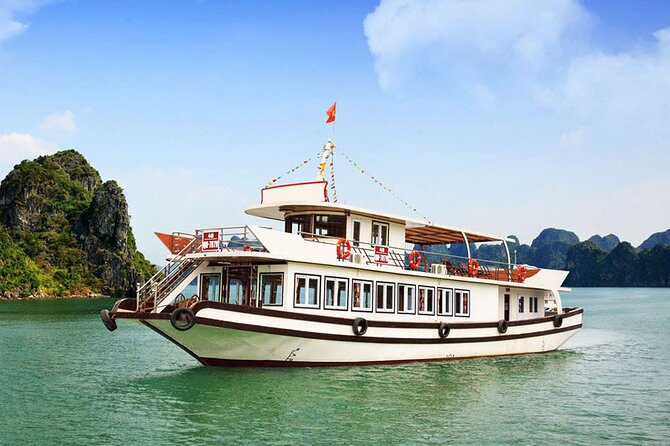 Halong day tour 4 hours Cruise from Hanoi city - Ba Hang island area: Dog Islet, Incense Burner Rock, and a fishing village feel