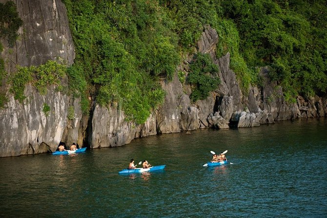 Halong full day standard group tour to Sung Sot Cave and Titop island - Tuan Chau Harbor to Halong Bay: how the cruise pace works